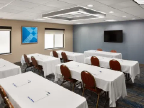 Holiday Inn Express & Suites CHERRY HILLS by IHG Hotels in Douglas County