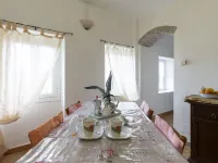Casa Pina (Imp233) - 2-Star