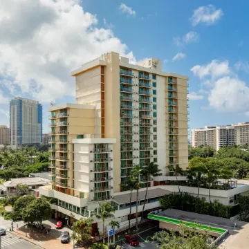 Luana Waikiki Hotel & Suites