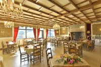 Les Portes du Cantal Hotels in Apchat