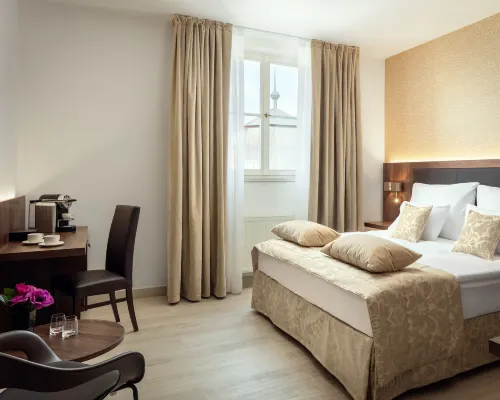 Michelangelo Grand Hotel Các khách sạn gần Thành phố Lucerna
