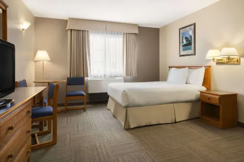Days Inn by Wyndham Hinton Hotels in Hinton
