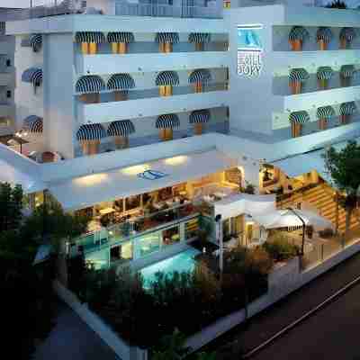 多莉飯店 Hotel Exterior
