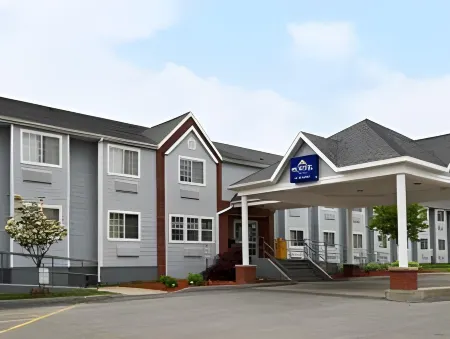Microtel Inn & Suites by Wyndham Baldwinsville/Syracuse