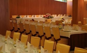 Hotel Camino Real
