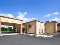 Days Inn by Wyndham Lugoff - Parking