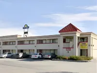 斯特靈山戴斯飯店