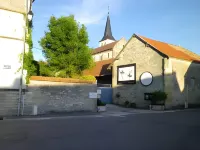 La Grange en Champagne Hotels in Hermonville