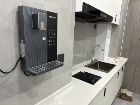 Cao County Xingkong Homestay (Qinghe South Road No. 1)