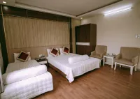 Thuan Phat House Soc Trang Hotels near Chùa Phước Nghiêm 福嚴寺