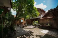 Ubu Villa Ndalem Etnik