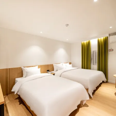 Hound Hotel Gumiin-dong Branch