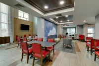 Holiday Inn Express & Suites RICHMOND by IHG - breakfast