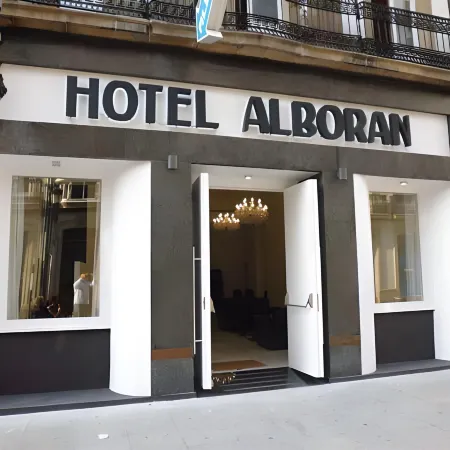 Alda Alborán Rooms