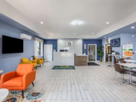 Quality Inn & Suites Hotels in Suffolk