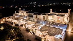 Marvarit Suites