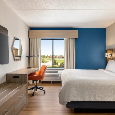Holiday Inn Express & Suites INDIANAPOLIS W - AIRPORT AREA by IHG