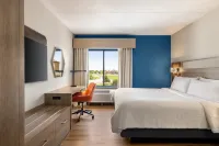 Holiday Inn Express & Suites Indianapolis W - Airport Area