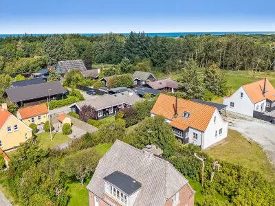 "Marijanne" - 500m from the Sea