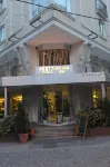 Taksim Gonen Hotel Hôtels à : 