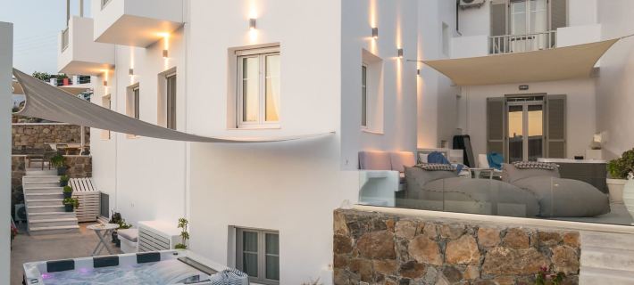 Ostria Hotel Hotels in Milos