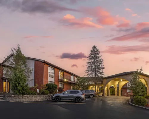 Best Western Monticello Hotel di Thompson