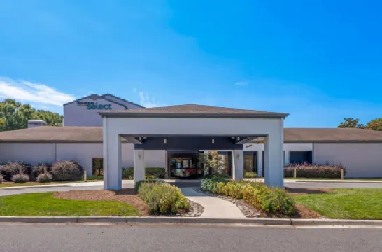 Sonesta Select Charlotte University Research Park Hotels in University Place