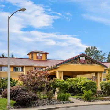Best Western Plus Parkway Inn