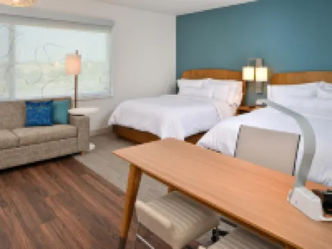 Element Overland Park Hotels in Overland Park