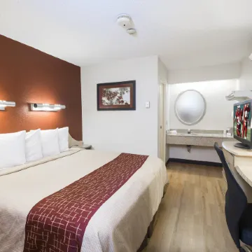 Red Roof Inn Detroit - Warren