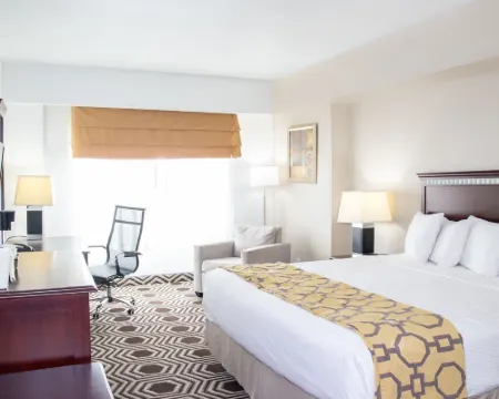 Baymont by Wyndham Delavan Near Lake Geneva Hotels in Delavan