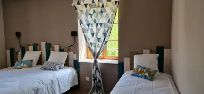 L'Auberge de La Source Hotels in Saint-Marcel-d'Urfe