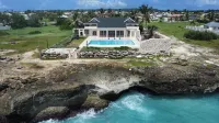 Ocean Mist Villa 4Bd by ZenBreak Hotels near Beach Of Forgotten Tears