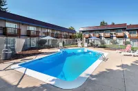 Rodeway Inn Enumclaw Mount Rainier-Crystal Mountain Area Hotels in Enumclaw