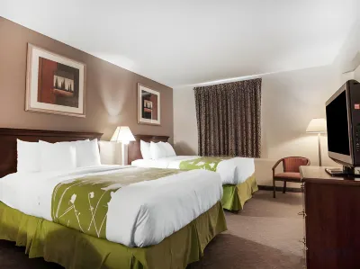 Econo Lodge Inn & Suites Fairgrounds