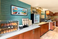 Best Western Plus Inner Harbour - Aamiainen