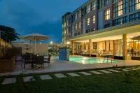 Protea Hotel Benin City Select Emotan - Pools