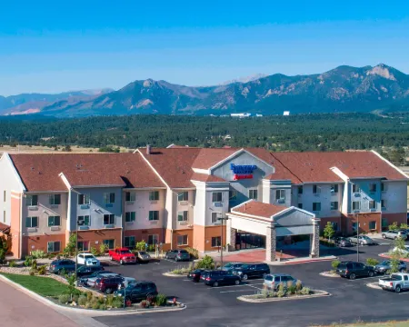 Fairfield Inn & Suites Colorado Springs North/Air Force Academy Hotels in Gleneagle
