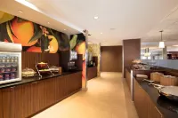 Fairfield Inn & Suites Lancaster East at the Outlets - Aamiainen