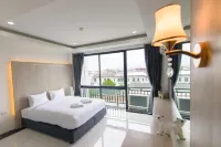 Bear & Bird Hotel Hotels in 