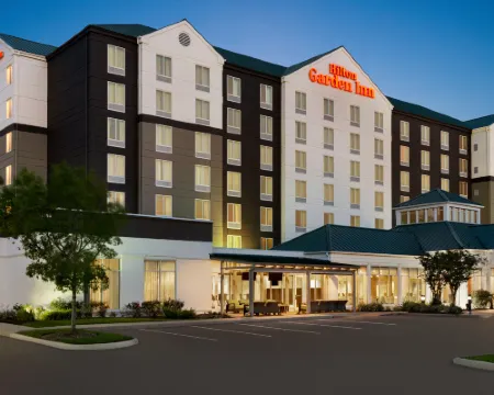 ฮิลตันการ์เด้นอินน์ ฮิวสตัน เอเนอร์จีคอร์ริดอร์ โรงแรมในฮิวสตัน