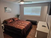 Luxurious Amenities at Zoey's House in Heart of Olivette