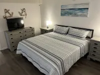 OCEANFRONT with Balcony, Updated Condo; Gorgeous views; sleeps 6