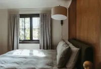 Mid Century Modern Lake House with Private Beach Hotels in Liberty Grove