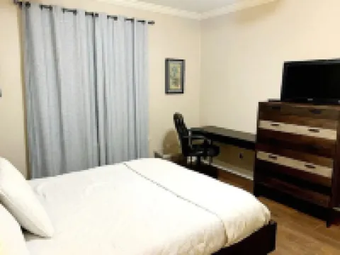 Beach Themed Oasis with Jacuzzi/Pool close to Kemah Boardwalk, Galveston, Nasa 利格城酒店