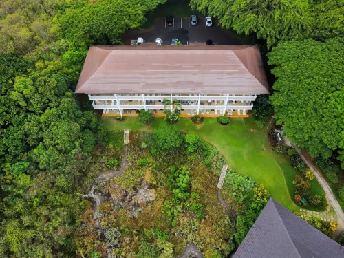 NEW! 1st Floor Condo with A/C in Poipu, 4-Min Walk to Beach
