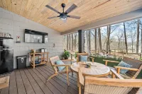 Fisherman’s Dock, Kayaks, Canoe & Paddle Board!