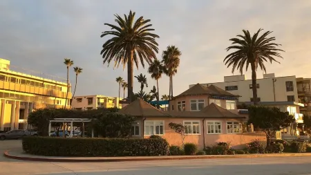 La Jolla Oceanfront Suite 2 Отели рядом с достопримечательностью «Шелл Бич»