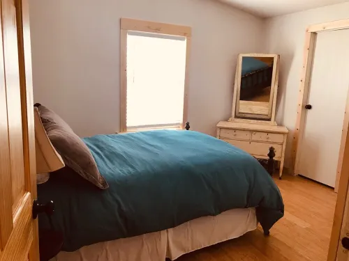 Welcome to our Home! Relax! hike, explore, star-gaze, canoe day-trips