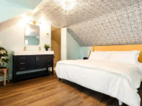 GameLounge~2KingBeds~PinkBedRoom~Gazebo~FirePit~SpookyNook~Walk2Mainst~Arcade Hotele w: Hamilton